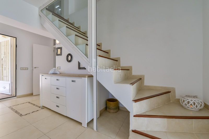 Foto 6ce2d095-6d62-4d1d-b62f-5d7e24a2ade3. Xalet amb aparcament piscina a Maryvilla Calp