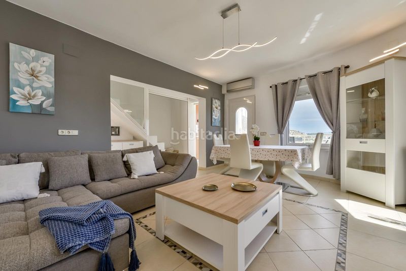 Foto b014c183-b239-4ec5-970d-88a87c6b3543. Xalet amb aparcament piscina a Maryvilla Calp