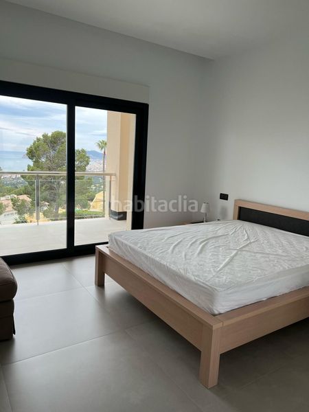 Foto b95acb1b-40e4-442a-b023-17e6d5fa460c. Xalet amb calefacció aparcament piscina a Altea hills Altea