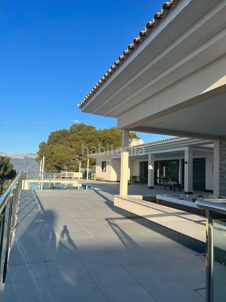Foto f8df48ae-0510-4282-9f7f-60762c2cd96e. Xalet amb calefacció aparcament piscina a Altea hills Altea