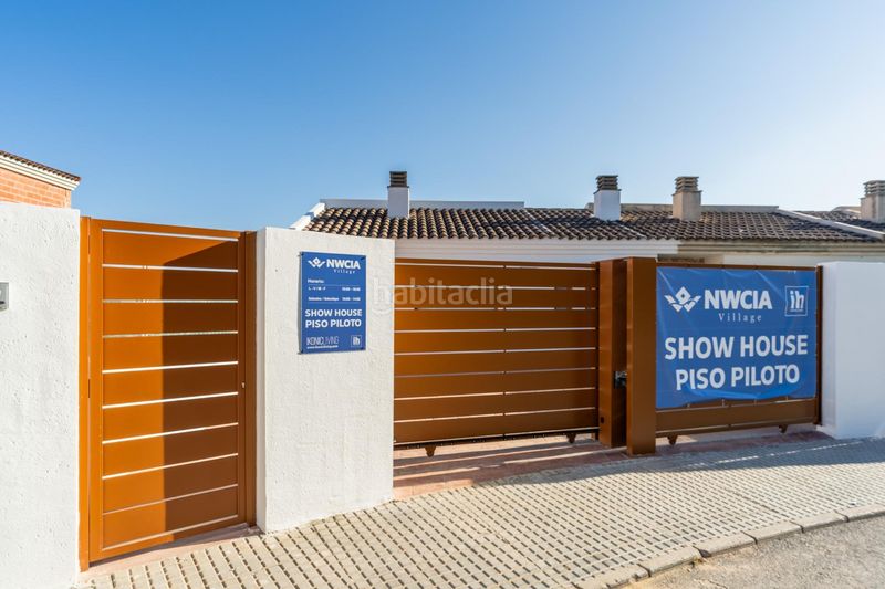 Foto c74a4110-45ed-44fd-9fcc-4cb7716a5797. Casa adossada amb piscina a Montebello - Nou Espai Nucia (la)