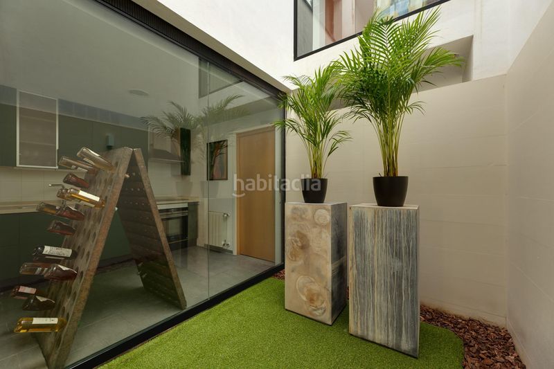 Foto b4ee607b-1d6c-463b-8308-f79dffd47e63. Casa amb aparcament a Mercado Alicante