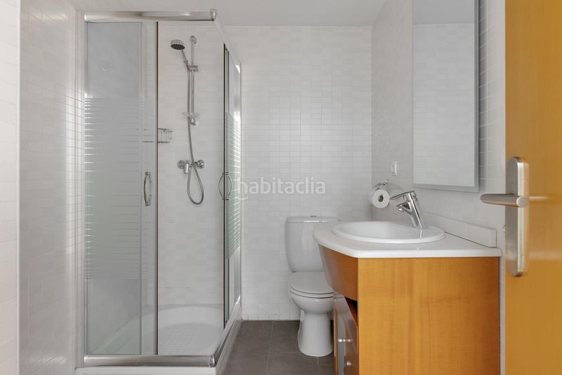 Foto b88edb79-c7f3-40a5-81f1-bbd8fb2aaf6f. Casa amb aparcament a Mercado Alicante