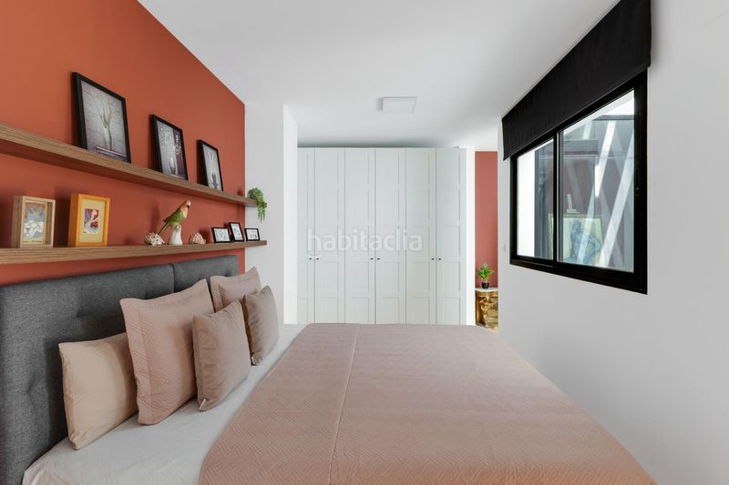 Foto c55a3213-ad00-4ed9-9347-35e4d0514e76. Casa amb aparcament a Mercado Alicante