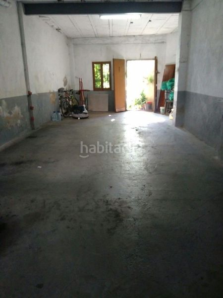 Foto 748ea746-aa22-4881-902e-7640f2256602. Lloguer local comercial a Riudoms