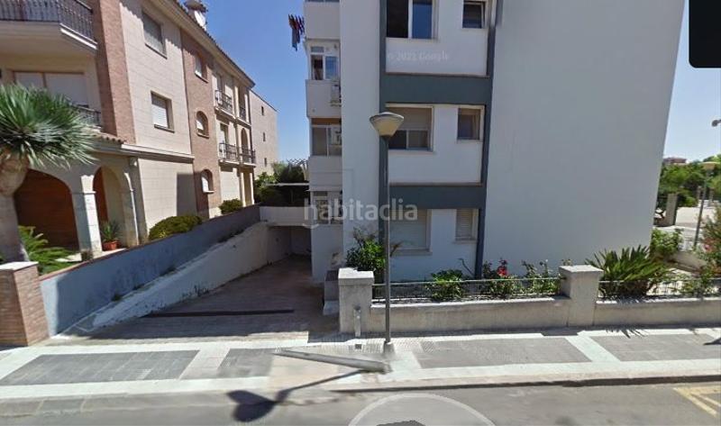 Foto 1f0f45fa-9b2c-44e5-acf4-bf879d262893. Aparcament cotxe a avinguda catalunya 9 a Riudoms