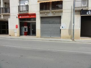 Local Comercial  Molins nous. Local comercial ben situat