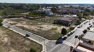 Terreny residencial  Enric castro i casanovas. Solar urbans cèntrics