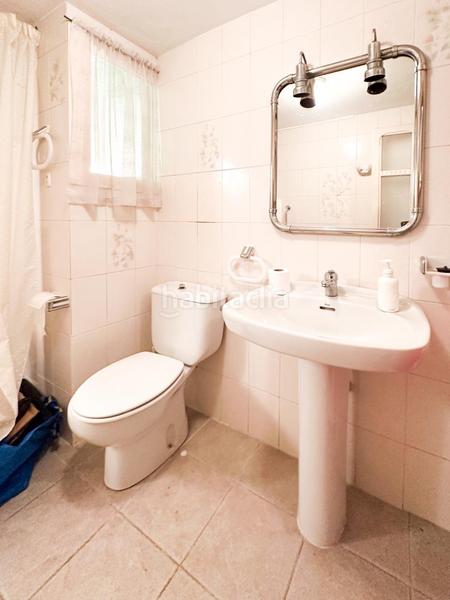 Foto 7e6b4f1c-5ebb-4671-bb0c-23068f8bd898. Casa adosada gran casa de poble al casc antic en Riudoms