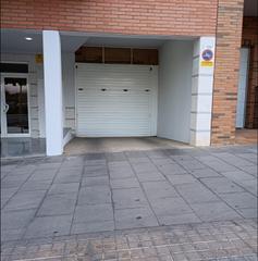 Car parking  Baltasar de toda i tàpies. Parquing ben situat