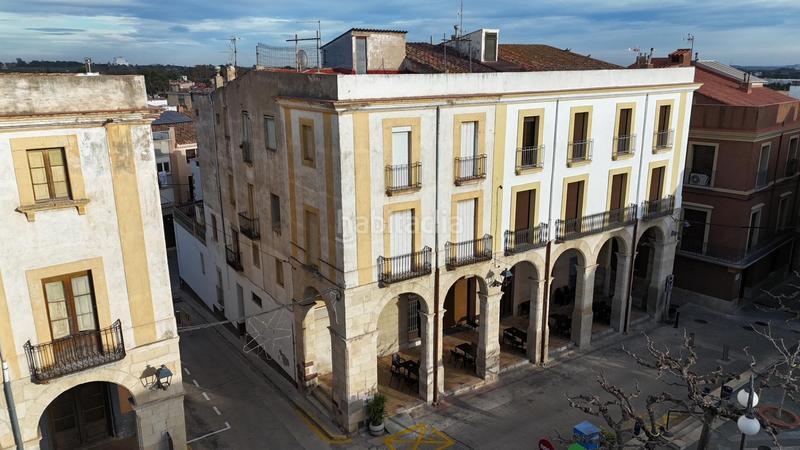 Foto b7cd512d-2d0e-48c0-b16a-fd579216ca3b. Masía en petita 13 fantàstica casa a la plaça de lesglésia en Riudoms