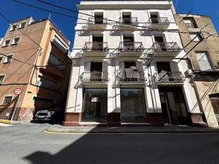 Rent Business premise  Sant vicenç. Local comercial centric