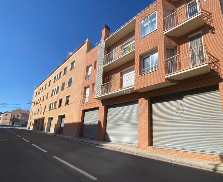 Foto c18f8372-0538-44b1-8800-4a0e0700695b. Local comercial  ben situat en Riudoms