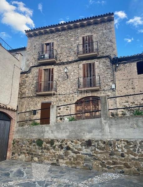 Foto 53438732-f3c4-4f1f-8d9e-1d5cb9296158. Masía casa de poble entre mitjeres situada a torroja en Torroja del Priorat