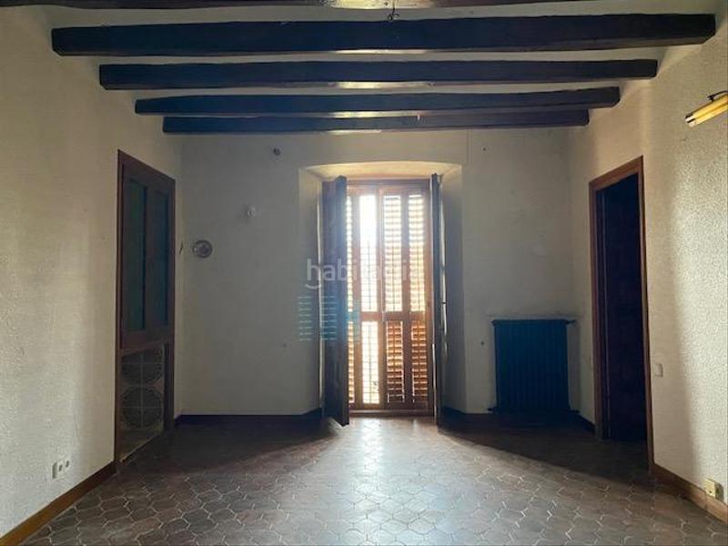 Foto ad04c624-911c-4968-b665-b8b098202c48. Masía casa de poble entre mitjeres situada a torroja en Torroja del Priorat