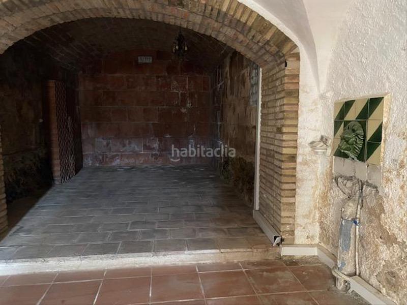 Foto b7dc0bbd-3837-4501-88ed-668e3db2ea59. Masía casa de poble entre mitjeres situada a torroja en Torroja del Priorat