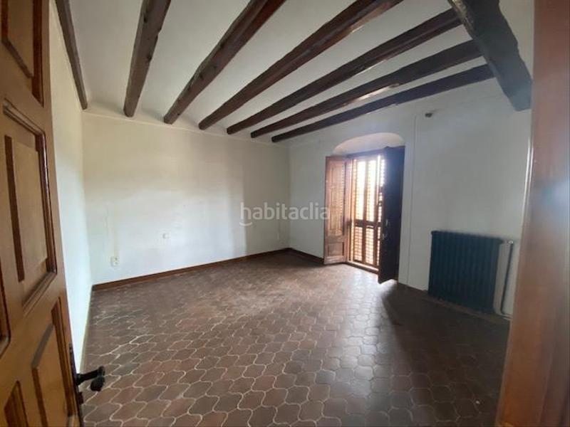 Foto dfd57fc3-08bc-458c-9b32-3761824251e8. Masía casa de poble entre mitjeres situada a torroja en Torroja del Priorat