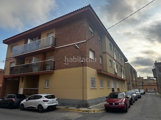 Foto 1efc4d21-5d24-43be-a122-68559f3326d5. Dúplex amb aparcament a Montbrió del Camp