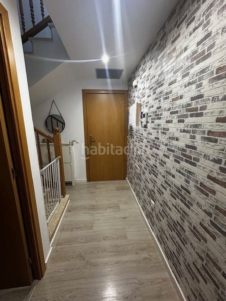 Foto 5c8a6b41-585e-4948-8d4f-d73a44715b30. Dúplex amb aparcament a Montbrió del Camp