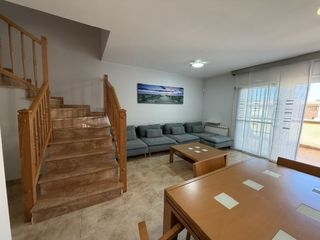 Casa adossada  Camí vell de salou. Casa adosada bien comunicada