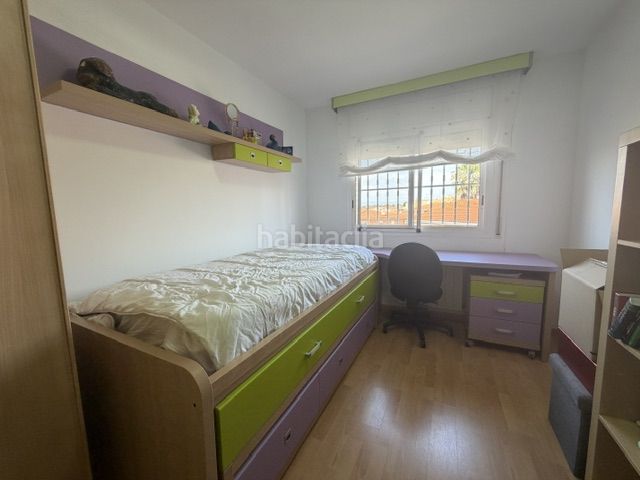 Foto 85b8b74d-799d-4063-8120-ff8169161bb0. Casa adossada amb calefacció aparcament a Migjorn Reus