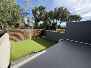 Casa a schiera  Francesc de paula quintana vidal. Fantastic adossat ben situat