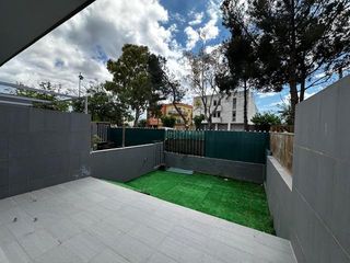 Casa a schiera  Francesc de paula quintana vidal. Fantastic adossat ben situat