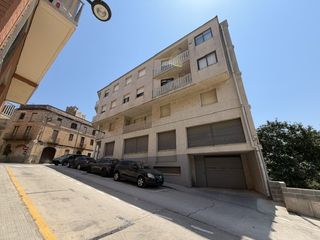 Posto auto  Sant antoni. Plaça daparcament gran i cantonera