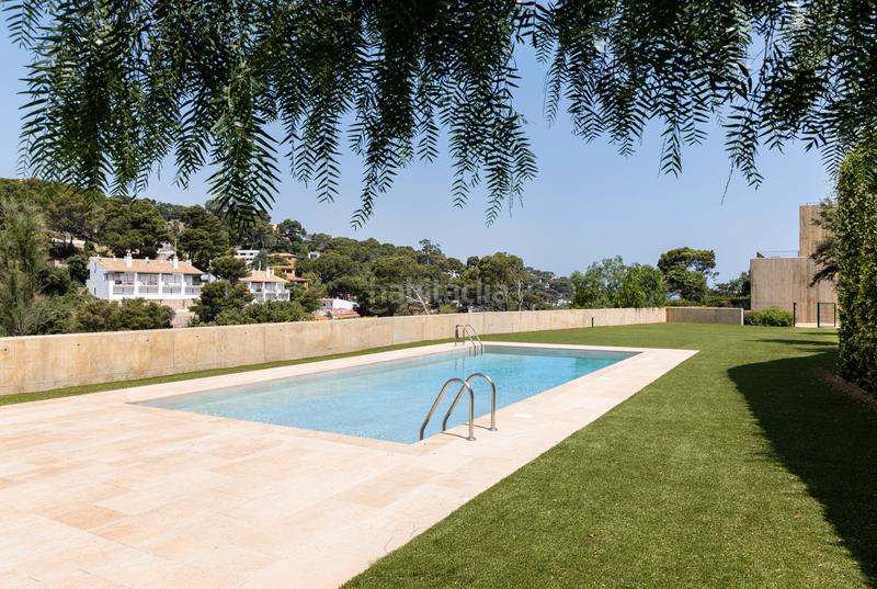 Foto d87a35e4-0746-454a-a599-1cd47762d024. Piso en carrer de la riera 35 junto a la playa de sa riera. últimas unidades. en Begur