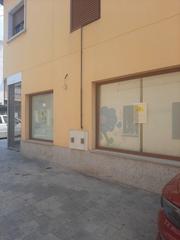 Location Local commercial  Plaza del doctor martínez manrique. A pie de calle en el corazon de guadarrama