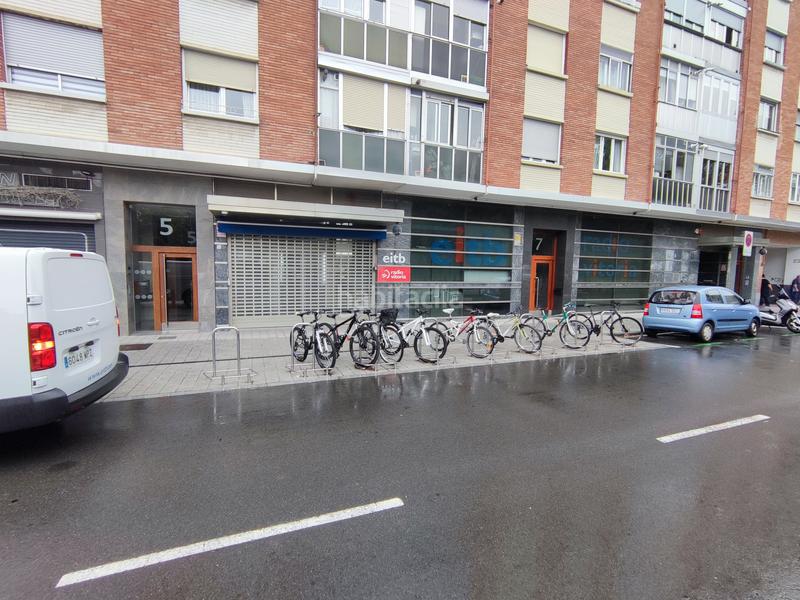 Foto fe70059f-44fd-4a05-8979-c6d3953091c8. Aparcament cotxe a San Cristóbal Vitoria - Gasteiz