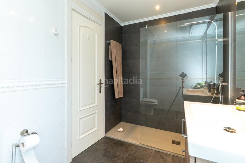 Foto 4a16f951-db90-413e-aef4-a7e51fe78145. Ático  en venta en cl manuel iradier en Ensanche Vitoria - Gasteiz