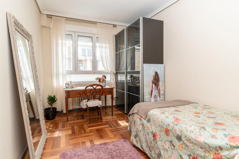 Foto 61cd1be3-7839-411f-9253-2908edf90ac0. Ático  en venta en cl manuel iradier en Ensanche Vitoria - Gasteiz