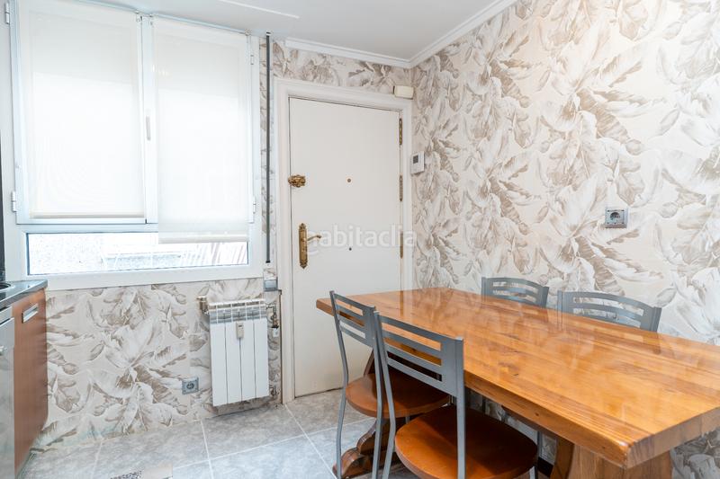 Foto 6cdda19b-a5b4-4afa-8006-236185449c22. Ático  en venta en cl manuel iradier en Ensanche Vitoria - Gasteiz