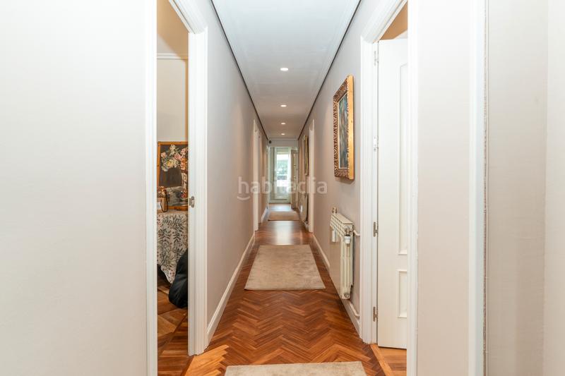 Foto 760b82a0-d9f8-452d-adb9-821f39c2d976. Ático  en venta en cl manuel iradier en Ensanche Vitoria - Gasteiz