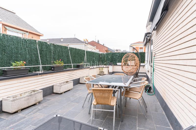 Foto dbf323d9-cc63-441b-baa5-28423f2f4b21. Ático  en venta en cl manuel iradier en Ensanche Vitoria - Gasteiz