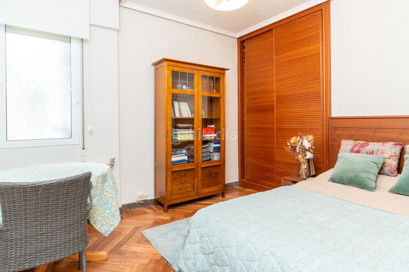 Foto f3f2e28e-6412-4341-9225-8bb2ee037d51. Ático  en venta en cl manuel iradier en Ensanche Vitoria - Gasteiz