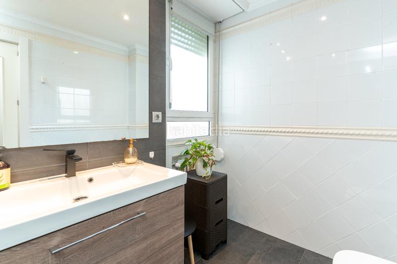 Foto fd8a2d9c-d791-4b30-b7e0-f78f957cd234. Ático  en venta en cl manuel iradier en Ensanche Vitoria - Gasteiz