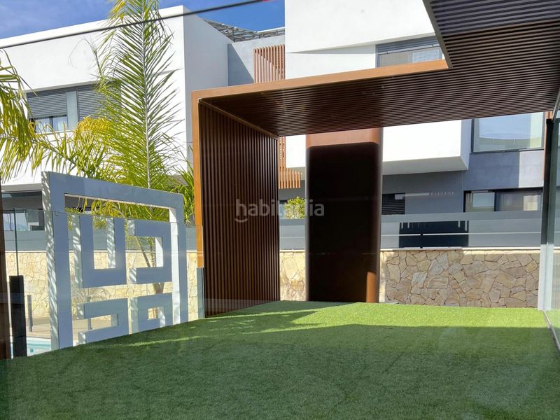 Foto 8a270935-3f38-42e0-8924-0a5d9db7d40e. Casa adossada amb aparcament piscina a Guadalupe Murcia