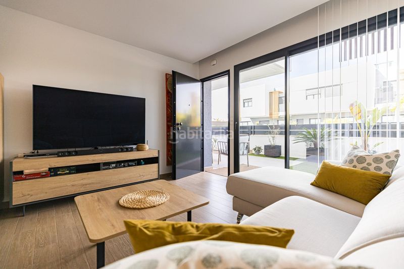 Foto b484c283-6e76-490e-9fb9-93f99d6fb854. Casa adossada amb aparcament piscina a Guadalupe Murcia