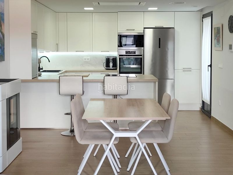 Foto d03643ca-820a-43e5-b4f9-9baa920c528e. Casa adossada amb aparcament piscina a Guadalupe Murcia