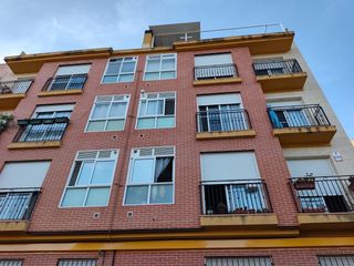 Pis a Calle de las Balsas