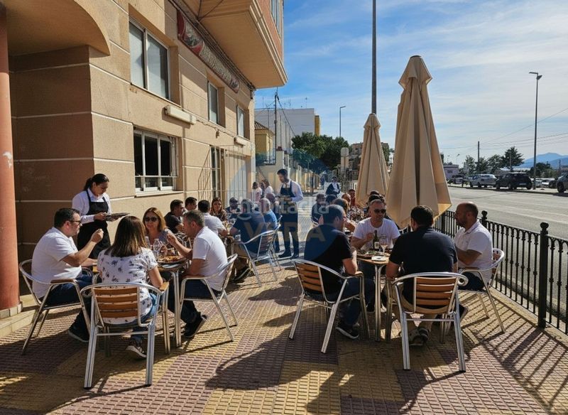 Foto 522ef7ff-f265-4545-bd5b-d841dab7a14f. Local comercial a pueblo de Cullera Cullera