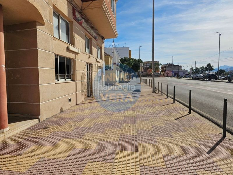Foto 7285859c-b6f8-4589-8da3-e1d2ae0f70db. Local comercial a pueblo de Cullera Cullera