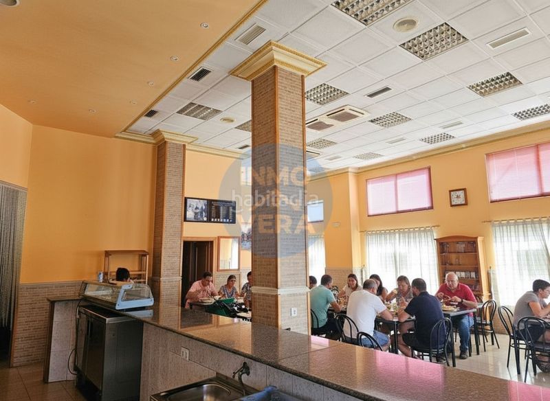 Foto b7386716-8178-41cf-b323-0f817fd1047c. Local comercial a pueblo de Cullera Cullera
