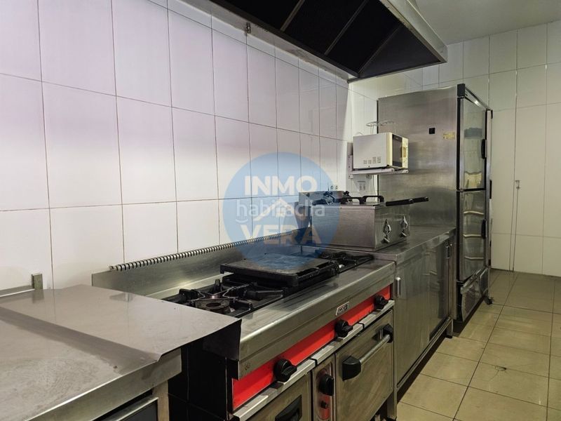 Foto e681c943-6d43-47f3-a003-da501fb42d7e. Local comercial a pueblo de Cullera Cullera