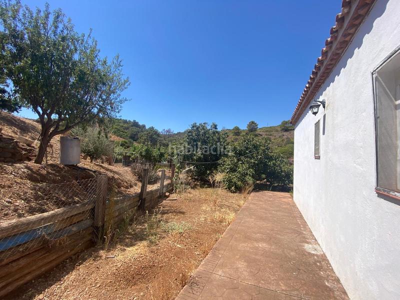 Foto 71b1af46-61dc-429a-b0a4-3f5714a17f18. Chalet en Los Llanos Estepona
