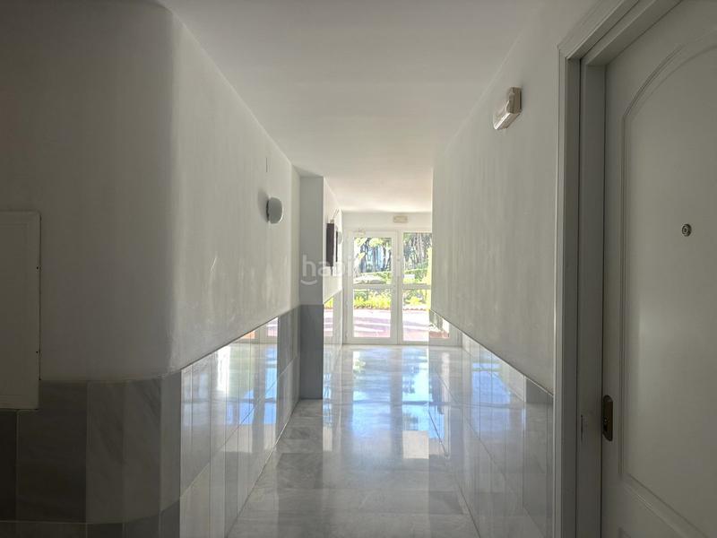 Foto 34f44747-439f-4683-9a7d-92752d27459b. Piccolo appartamento con parcheggio piscina in Calahonda Mijas