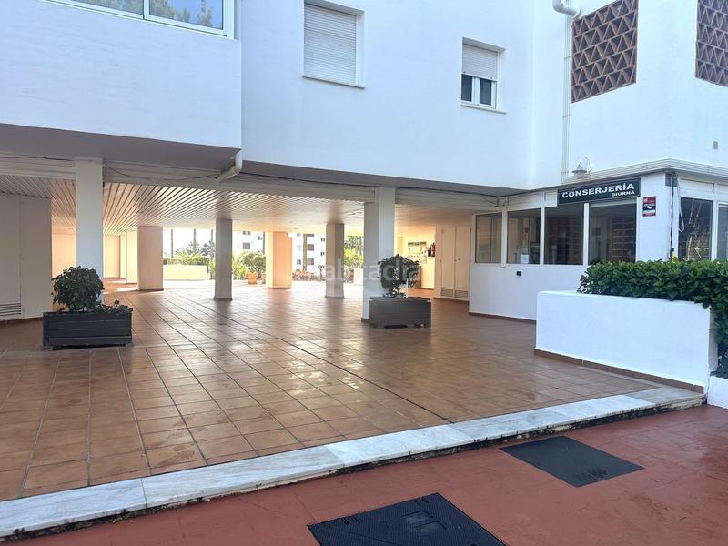 Foto 81e5c60c-ea39-4595-ab58-2e1612db0ae3. Piccolo appartamento con parcheggio piscina in Calahonda Mijas