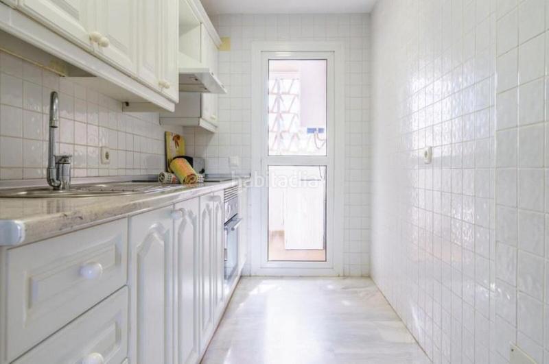 Foto f41abc10-b161-4267-836f-0d9d6330dd64. Piccolo appartamento con parcheggio piscina in Calahonda Mijas